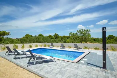 Image de Maison de vacances privée avec climatisation, piscine privée, Wifi, bain à remous, Tv, terrasse
