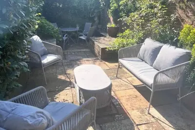 Image de Arundel cottage with garden & balcony