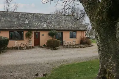 Little Winder, pet friendly, with a garden in Askham, Cumbria