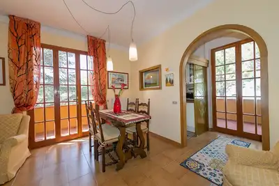 Image de Maison de vacances 'Casa Vacanza Castiglioncello' avec terrasse privée, Wi-Fi et climatisation