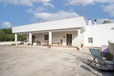 Appartement \"Limone\" avec piscine partagée, terrasse privée et Wi-Fi