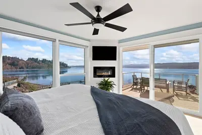 Image de Beach house w/ Kayaks & Game Room!