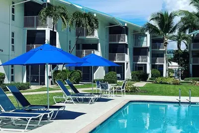 Image de Beautiful Seven Mile Beach Condo near Camana Bay