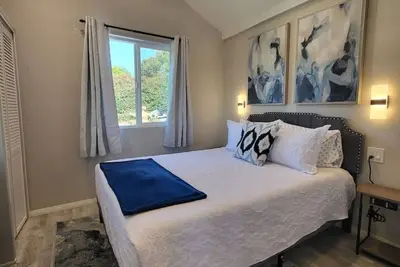 Image de Serene Vineyard Cottage Escape