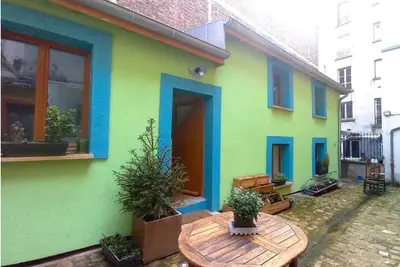 Image de Maison entière sur cours - paris 20
