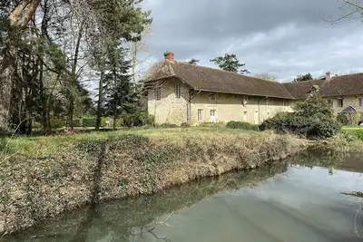 Image de Maison de charme rénovée, grand jardin, au calme, proche nature et châteaux historiques, animaux admis