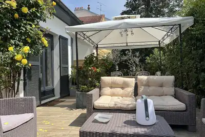 Image de Villa terrasse plein sud Versailles