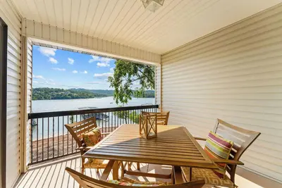 Image de Lakefront Getaway on Table Rock Lake