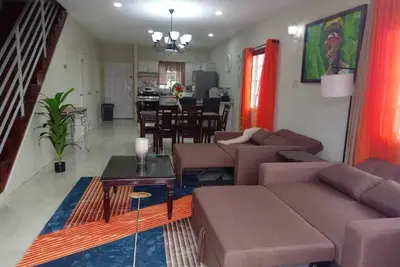 Image de Mirando Place. . . 2 Bed 2 Bath Townhouse #1. . . Gym+Pool+Hot Tub. . . Sleep 8