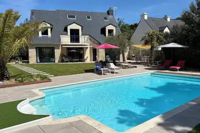 Image de Belle villa avec piscine, plage et commerces à pied, Pour 8-10 personnes,