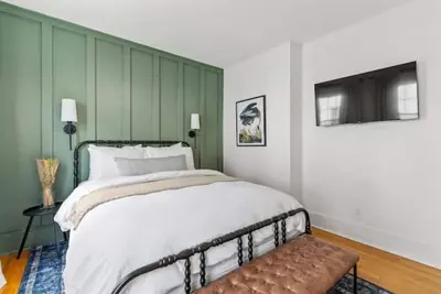 Image de New England Charm, Portland - Parking included