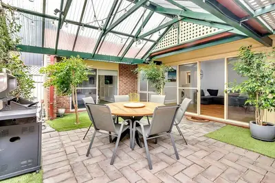 Image de Brompton Bliss A Relaxed Northern Adelaide Retreat