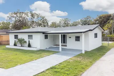 Image de New Amazing Home in Hollywood Fl