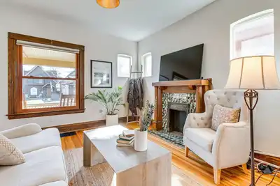 Image de 4 Mi to Downtown Denver: Washington Park Hideaway!