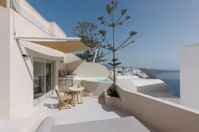 Image de Morfes 1 Bedroom aprt with Hot Tub and partial Sea View by Caldera Houses