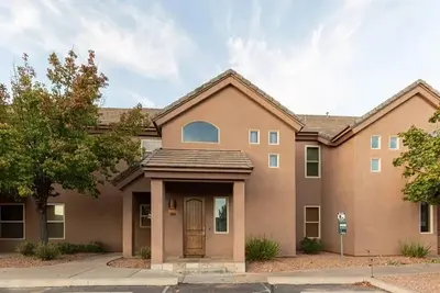 Image de Green Valley 3bd 3ba Condo