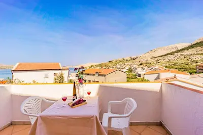 Image de Apartment with sea view, air conditioning and free WiFi