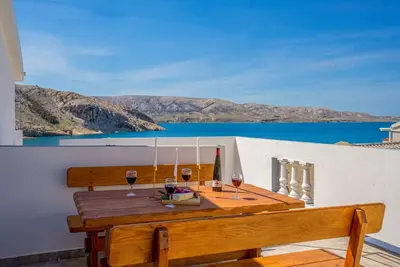 Image de Apartment with sea view, free WiFi, free parking