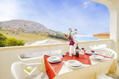 Image de Apartment with private balkony and seaview