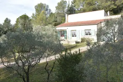 Image de Barjols Var - Promotion - Villa équipée 2 à 8 pers \/ 2000 m² jardin