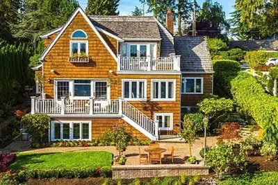 Image de Fabulous Lake Washington Estate Unlike Any Others -- Sleeps 18