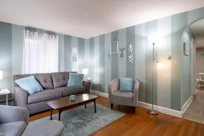 Image de Condo in downtown Grand Haven 1