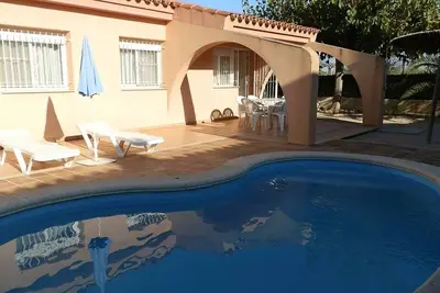 Image de Preciosa Casa En Riumar + Piscina Privada. 6 Pers. Consultar