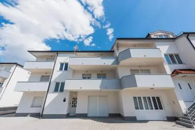 Image de Two-room apartment with balcony