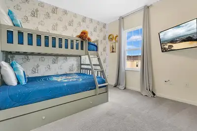 Image de Spacious & Gated 5br Family Villa near Disney.