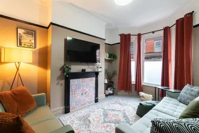 Image de Work-Friendly | Sefton+Penny Lane | Free Parking