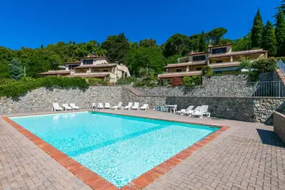 Image de Bel appartement avec piscine, Wifi, Tv, terrasse, vue panoramique et parking