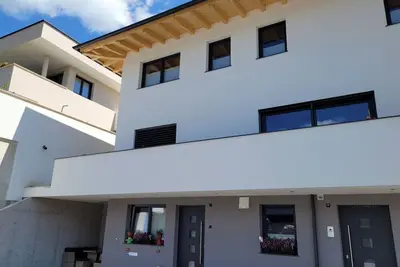 Image de Bel appartement pour 2 personnes avec Wifi, Tv, patio, animaux admis et parking