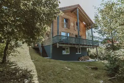 Image de Belle maison de vacances privée pour 6 personnes avec Wifi, Tv, terrasse et parking