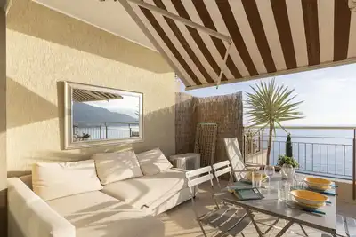 Image de Confortable appartement pour 3 personnes avec Wifi, climatisation, Tv, terrasse et parking