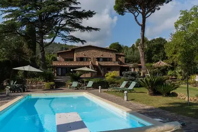 Image de Belle maison de vacances privée avec climatisation, piscine privée, Wifi, Tv, terrasse et parking