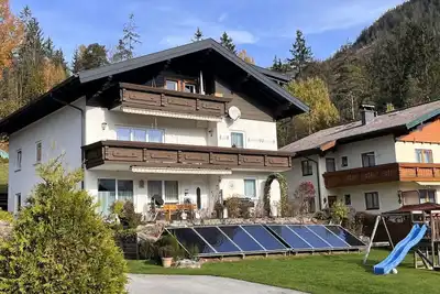 Image de Confortable appartement pour 10 personnes avec Wifi, Tv, patio, animaux admis et parking