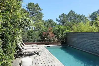 Image de Bel appartement avec piscine privée, climatisation, Wifi, Tv, terrasse, animaux admis et parking