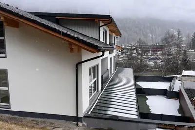 Image de Agréable appartement pour 8 personnes avec Wifi, bain à remous, Tv, balcon et parking