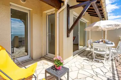 Image de Magnifique maison de vacances pour 6 personnes avec Wifi, Tv, terrasse et parking