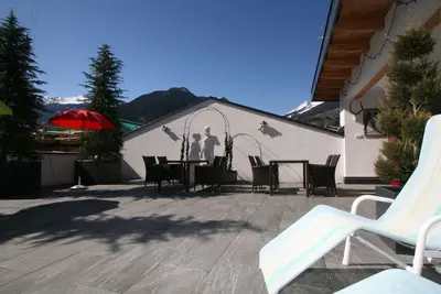 Image de Joli appartement pour 6 personnes avec Wifi, Tv, terrasse et parking