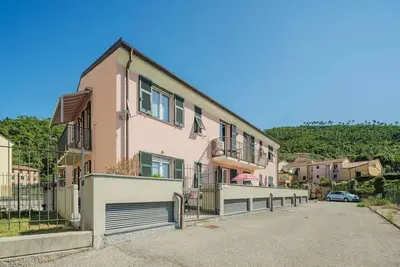 Image de Joli appartement pour 5 personnes avec climatisation, Wifi, Tv, patio, animaux admis et parking