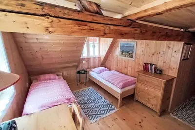 Image de Merveilleuse maison de vacances privée pour 5 personnes avec Wifi, terrasse et parking