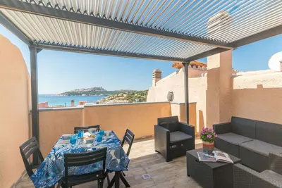 Image de Agréable appartement pour 4 personnes avec Tv, terrasse, vue panoramique et parking