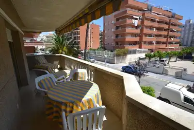 Image de Confortable appartement pour 4 personnes avec climatisation, Wifi, piscine, Tv, terrasse et parking