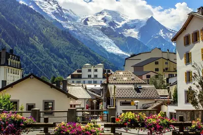 Image de Agréable appartement pour 4 personnes avec bain à remous, piscine, Tv, balcon et parking