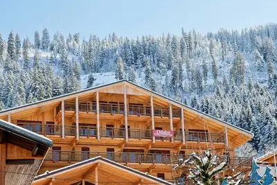 Image de Confortable appartement pour 6 personnes avec piscine, Tv et balcon