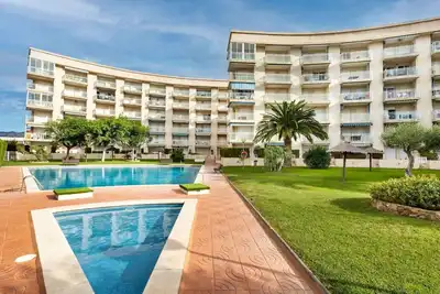 Image de Bel appartement pour 4 personnes avec piscine, climatisation, Wifi, Tv, balcon et parking