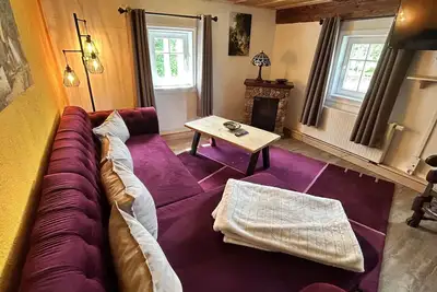 Image de Bel appartement pour 12 personnes avec bain à remous, Wifi, Tv, patio, animaux admis et parking