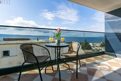 Image de Appartements Villa Milas with pool (99601-A6) - Jesenice