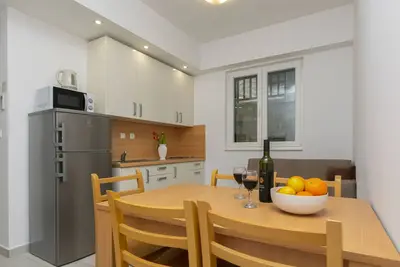 Image de Appartements Villa Milas with pool (99601-A7) - Jesenice